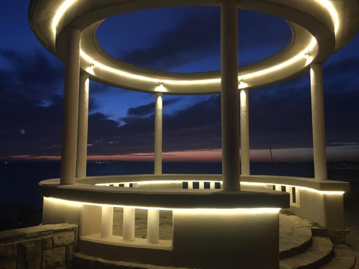Apartments Sea Sounds Pomorie Buitenkant foto