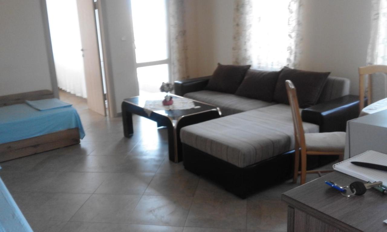Apartments Sea Sounds Pomorie Buitenkant foto