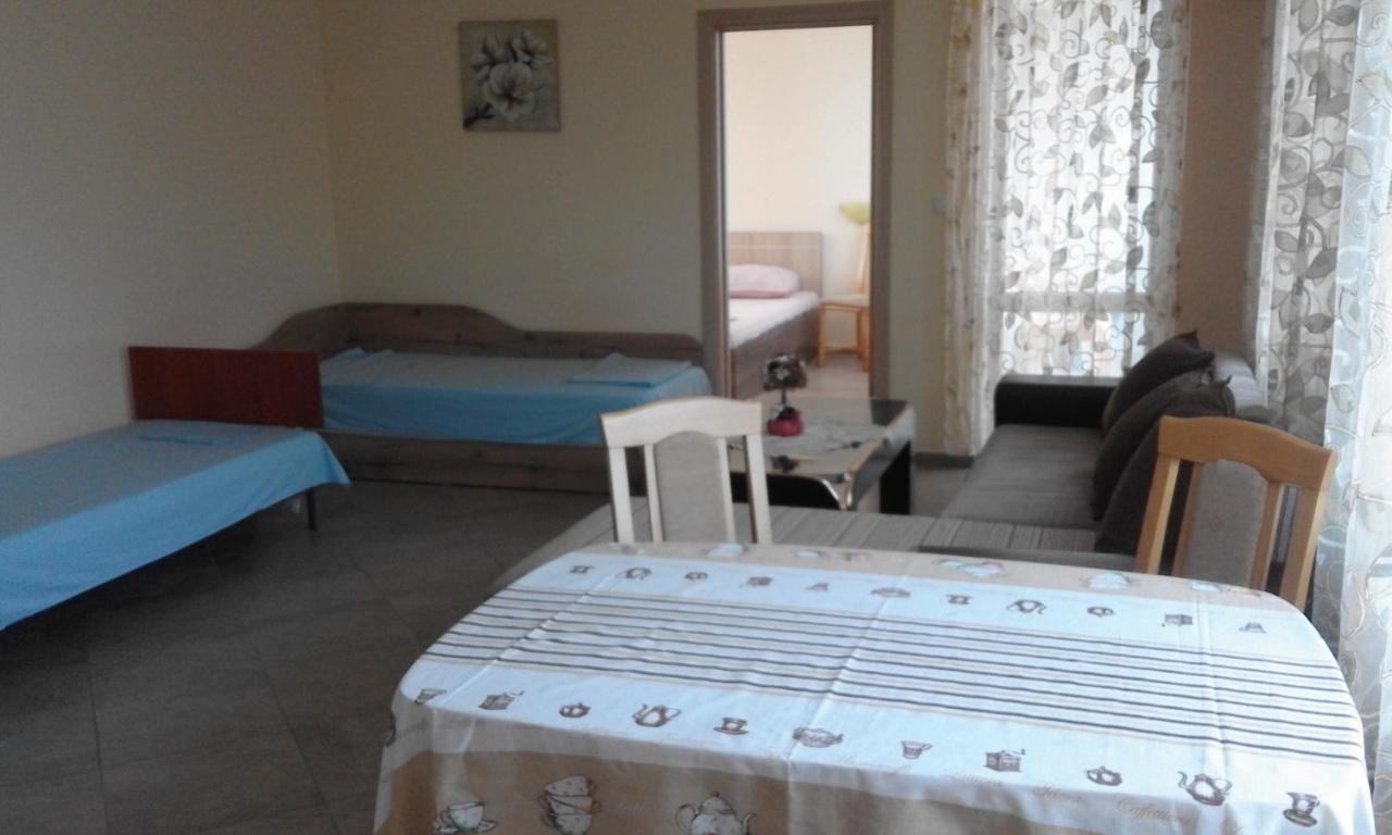Apartments Sea Sounds Pomorie Buitenkant foto