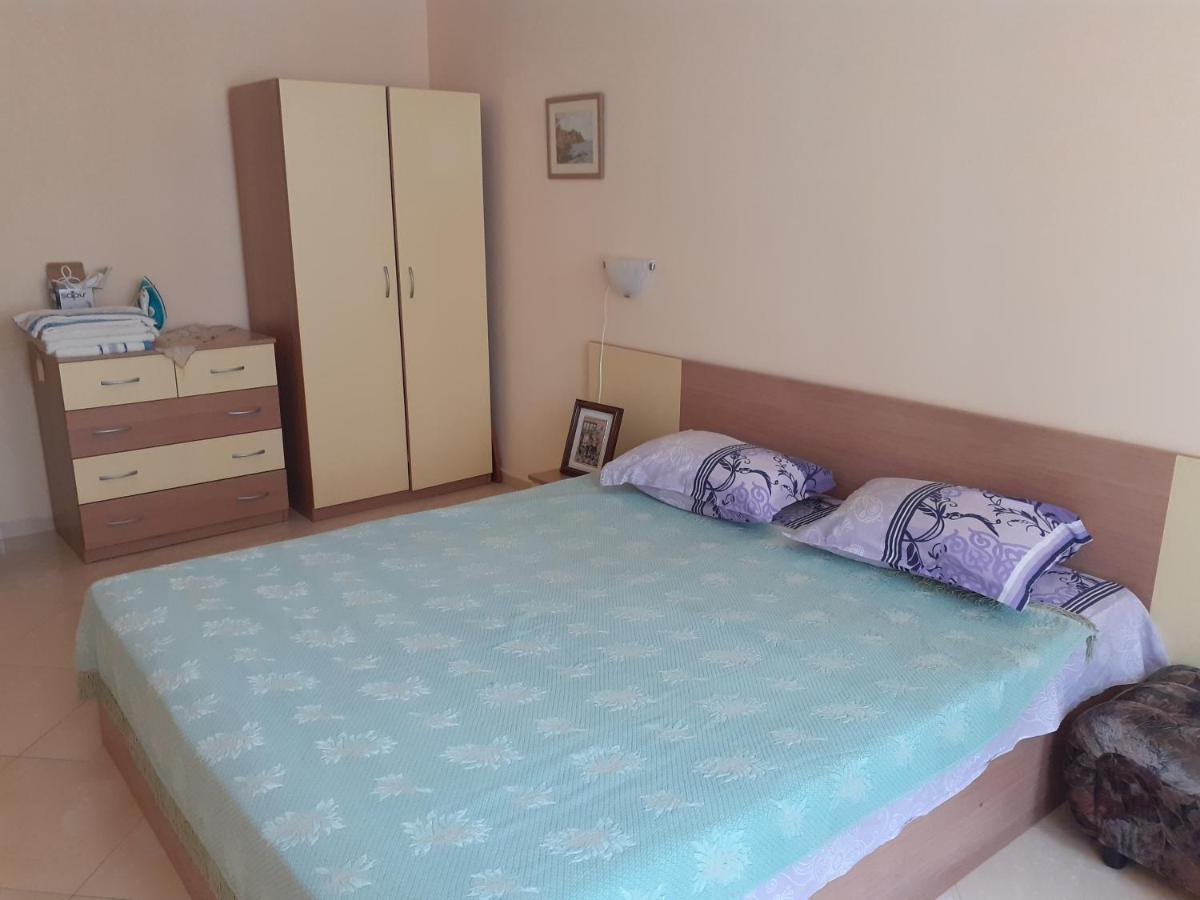Apartments Sea Sounds Pomorie Buitenkant foto